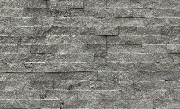 Black Basalt Split Face 6 x 24 Ledger Panel